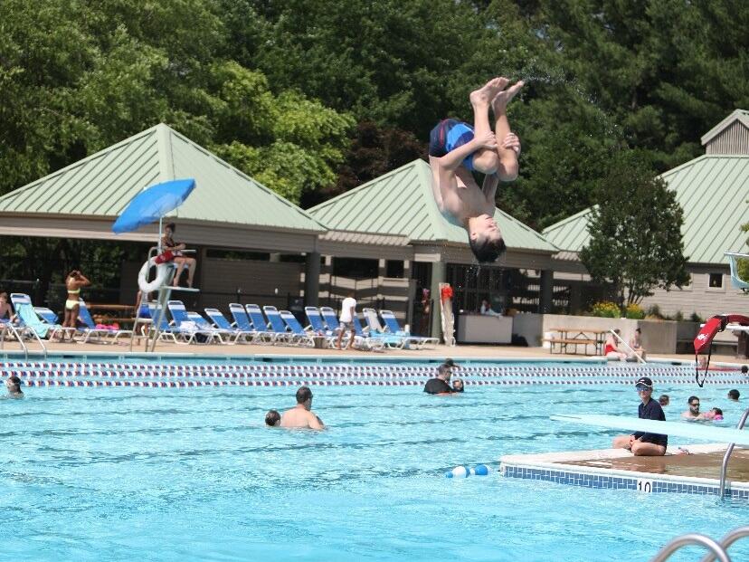 Reston to mark 60 years with party cookout at Lake Newport Pool