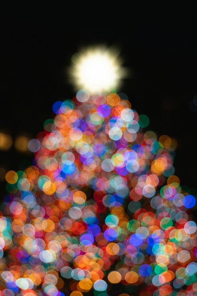 Registration open for Shipshewana’s annual holiday light parade - NewsBreak