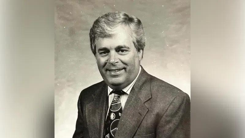 Ken Bostic, former News 13 weather team member, dies at 80 - NewsBreak