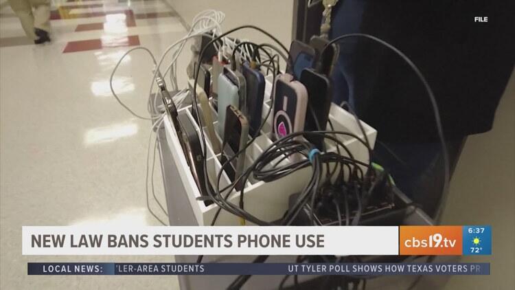 New Texas law bans students' phone use - NewsBreak