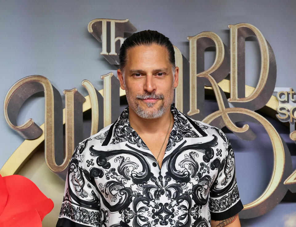Joe Manganiello says SoCal shaman healed him after autoimmune disease ...
