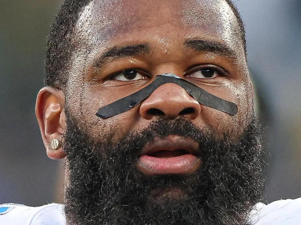 Chiefs release Isaiah Buggs, who is now in jail after second arrest of