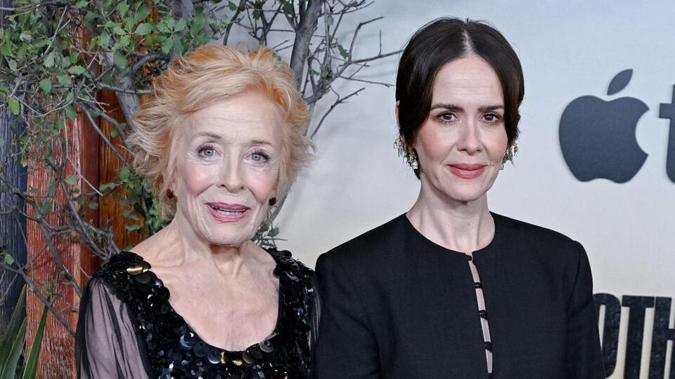 Holland Taylor, 83, Talks Navigating Work and Distance to Keep Romance ...