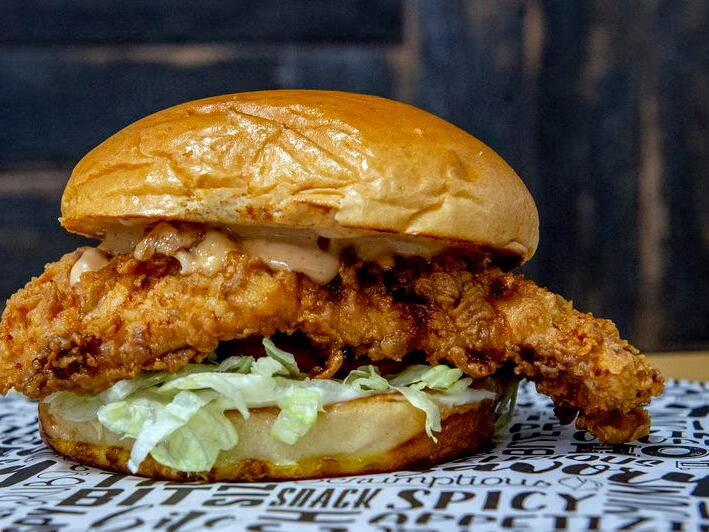 Michigan’s Best Local Eats V’s Drive Thru offers ‘future of fast food’