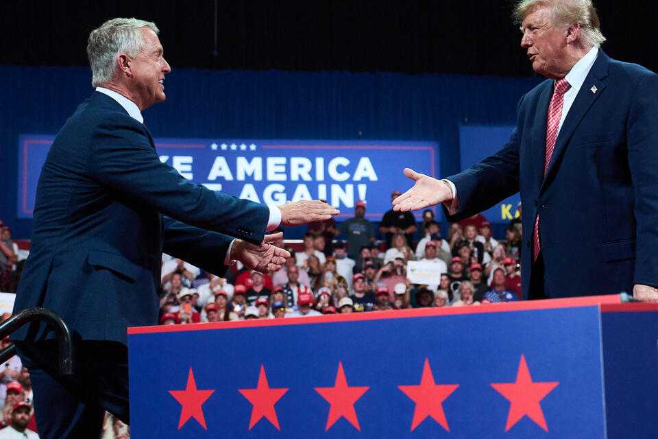 Trump just made a last-minute gambit to save farm-state Republicans in the midterms