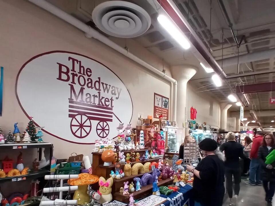 Photos Buffalo’s Broadway Market Easter 2023
