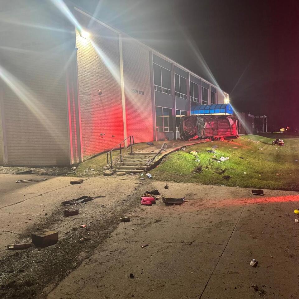 Authorities release names of people killed in crash during Des Moines ...