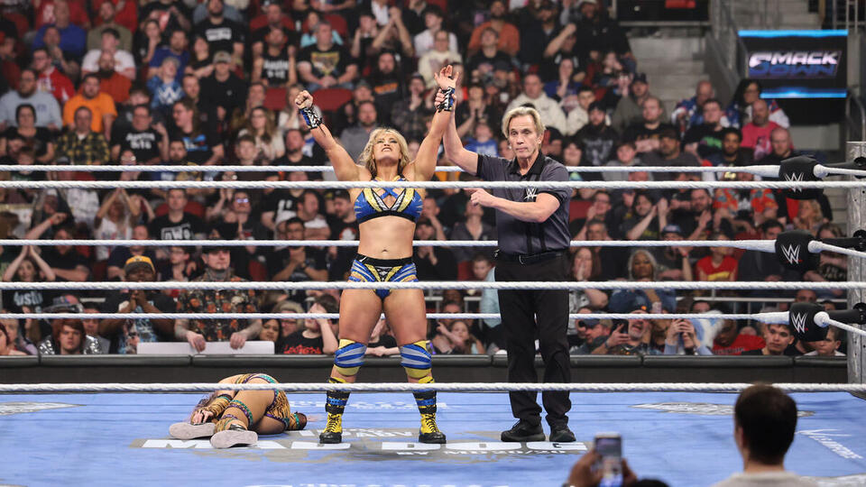 WWE wrestler Jordynne Grace training to get pilot’s license - NewsBreak