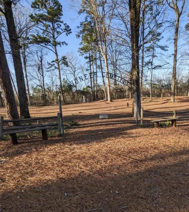 Historic Washington State Park hosts cemetery workshop - NewsBreak