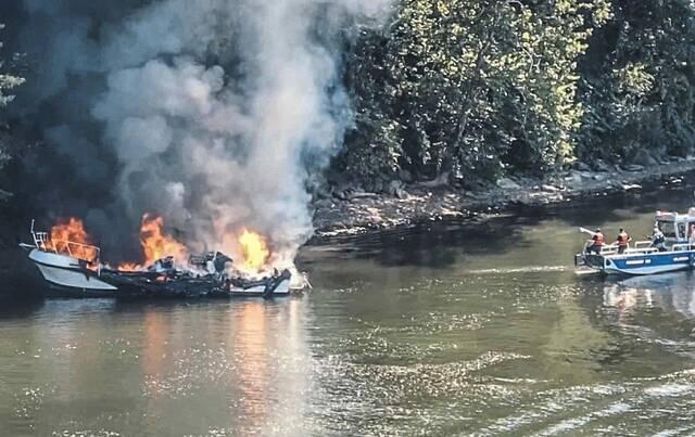 1 injured in blaze that destroys boat on Allegheny River near Harmar ...