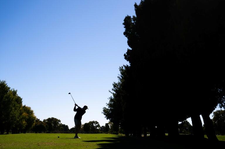 'Leave us alone!' DC golfers fear worst over Trump's course remodel ...
