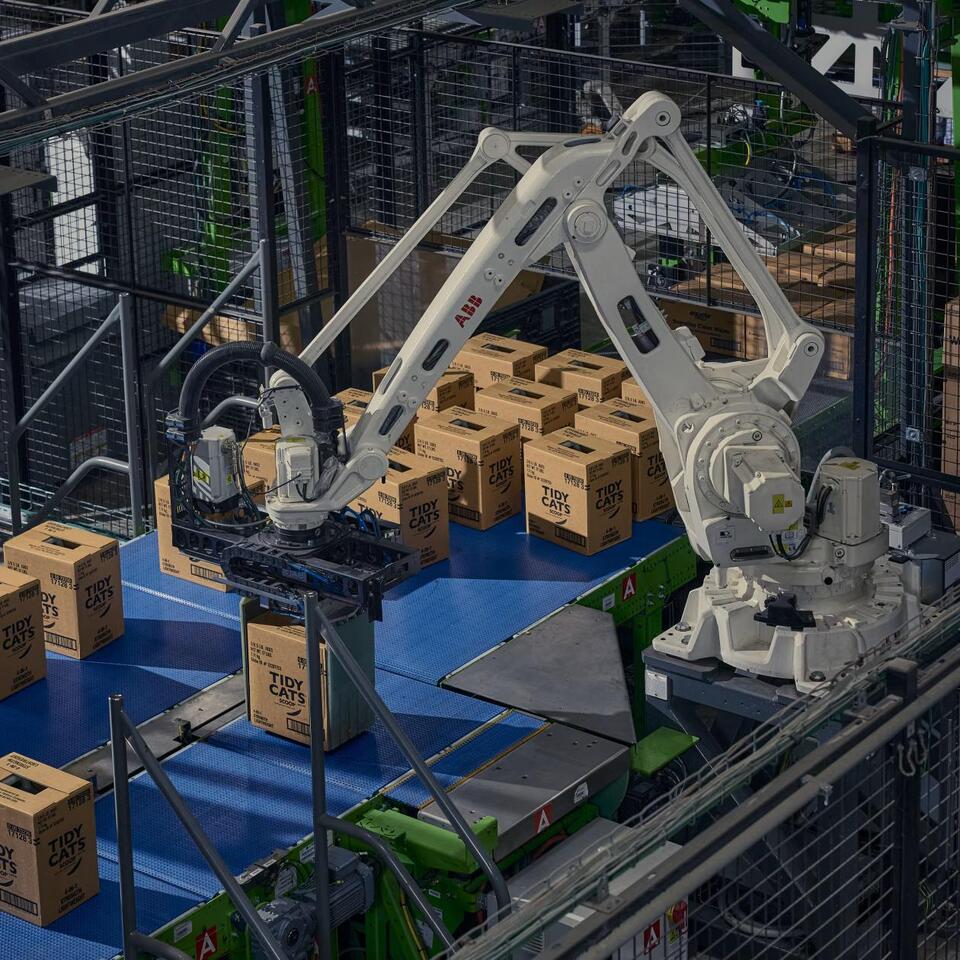 OM in the News: Walmart’s Automation Journey Reveals the Real ...