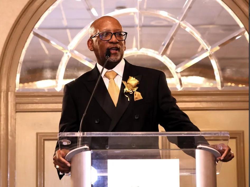 Sharon Baptist Church installs Rev. Dr. William E. Johnson Jr. as new