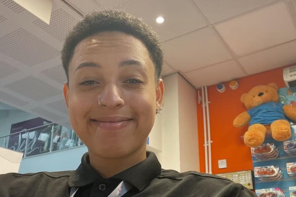 23-year-old diagnosed with rare autoimmune disorder after noticing rash ...