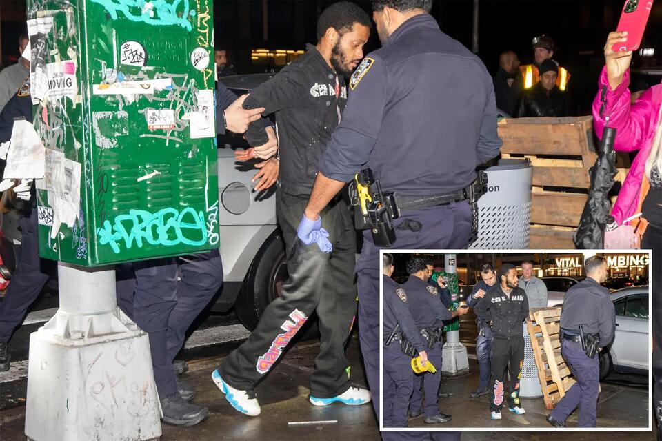 Man stabbed to death, teen wounded on Lower East Side outside movie ...