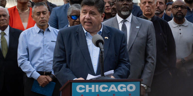 Pritzker Tells Trump ‘Do Not Come To Chicago’ - NewsBreak