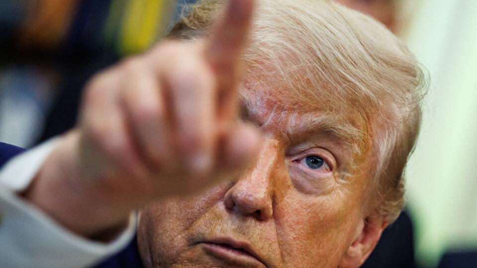 Trump threatens to seize Iran’s biggest oil hub: ‘There’s not a thing they can do about it’