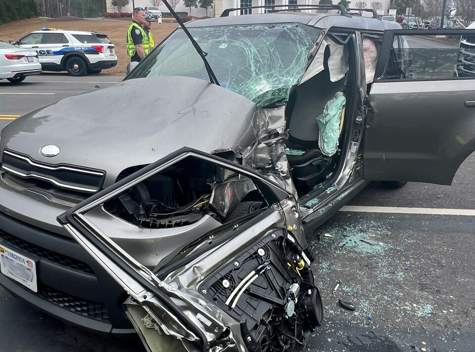 One airlifted after wreck in Southern Pines - NewsBreak