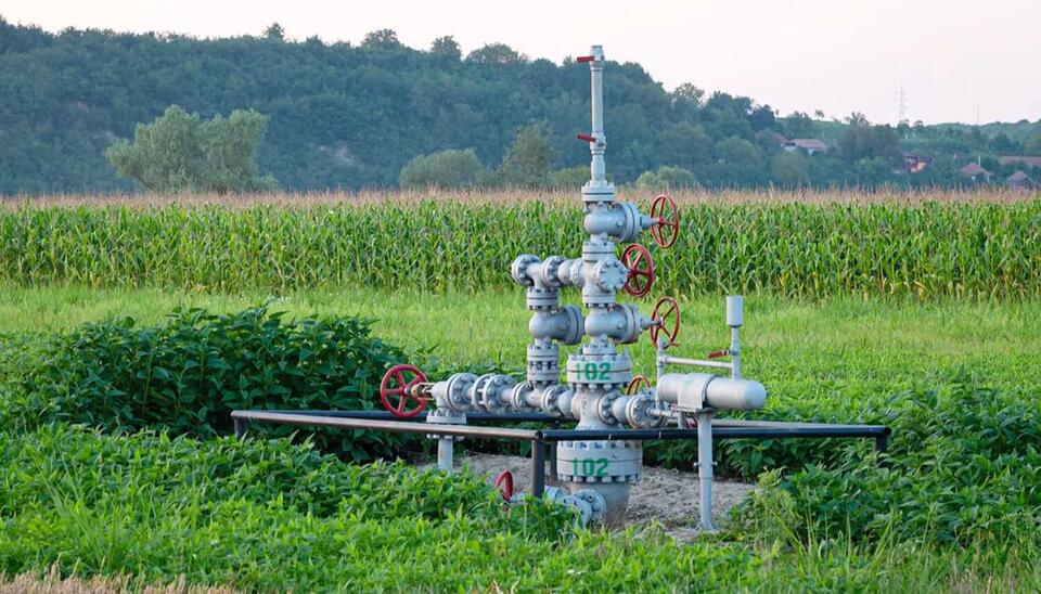 Report details repeated violations at Dennison Disposal injection wells ...