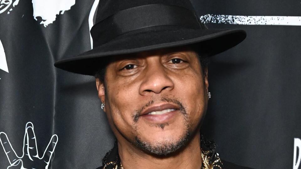 Dj Quik Allegedly Co-Signs Fan’s Art That Clowns Drake - NewsBreak
