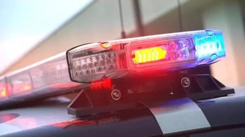Man Jailed After Hitting Police Car In Moses Lake - NewsBreak