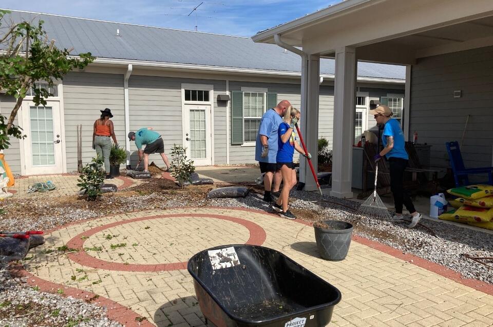 Emerald Coast Children’s Advocacy Center unveils renovated courtyard in ...
