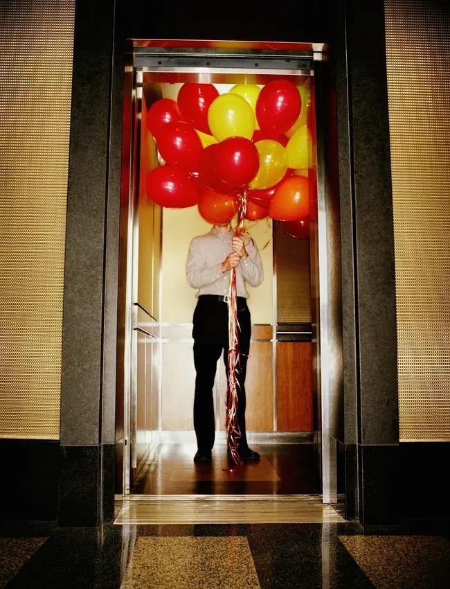 Shocking Video Captures Moment Gas-Filled Balloons Explode Inside ...