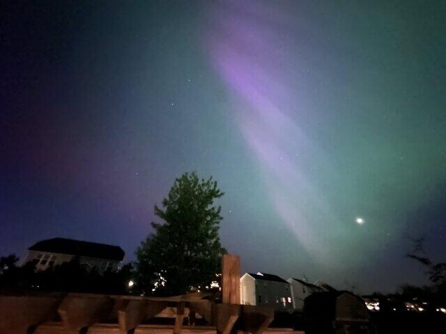 Why you should find a dark spot outside tonight and look to the north ...