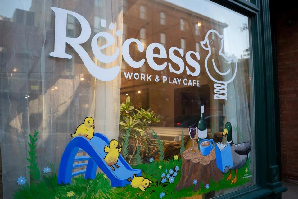 Coffee shops offer discounted drinks during Ann Arbor Fall Coffee Crawl ...