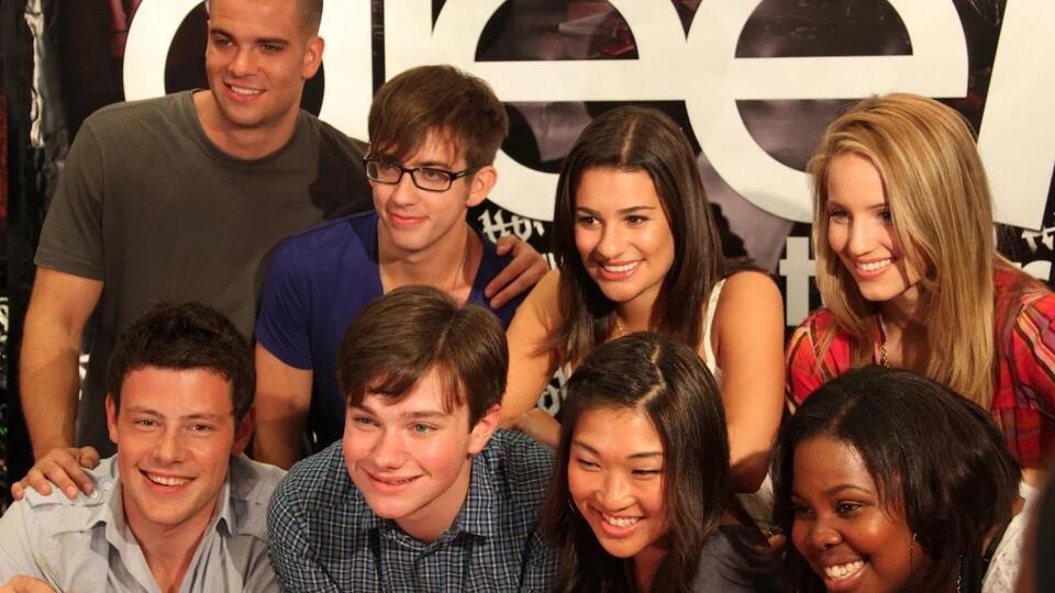 ‘Glee’ Alum Kevin McHale Rips Texas Fans Who Call the Show “Cursed” After His Costars’ Deaths: ‘They made you’