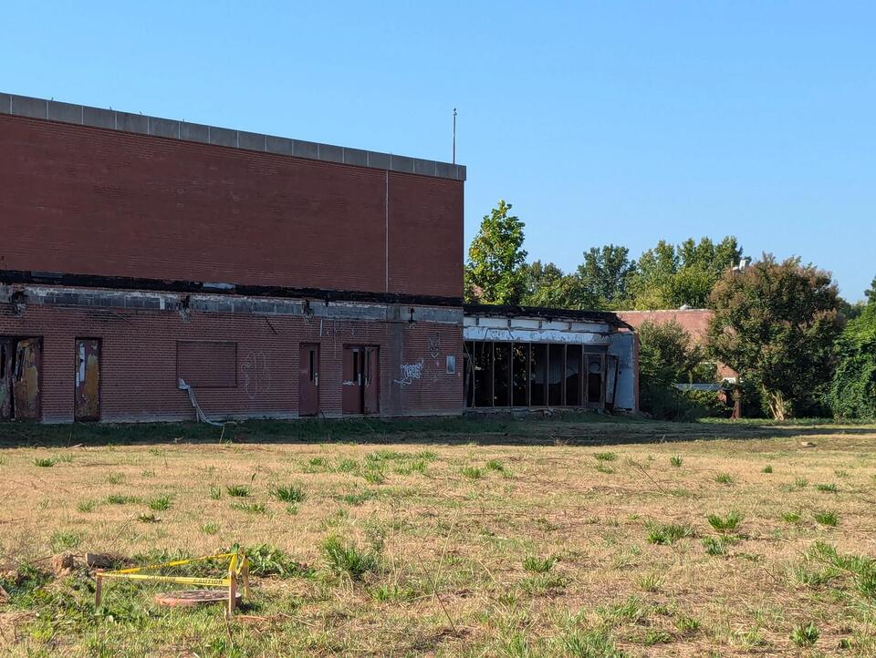 Dunbar property to go to foreclosure sale again - NewsBreak