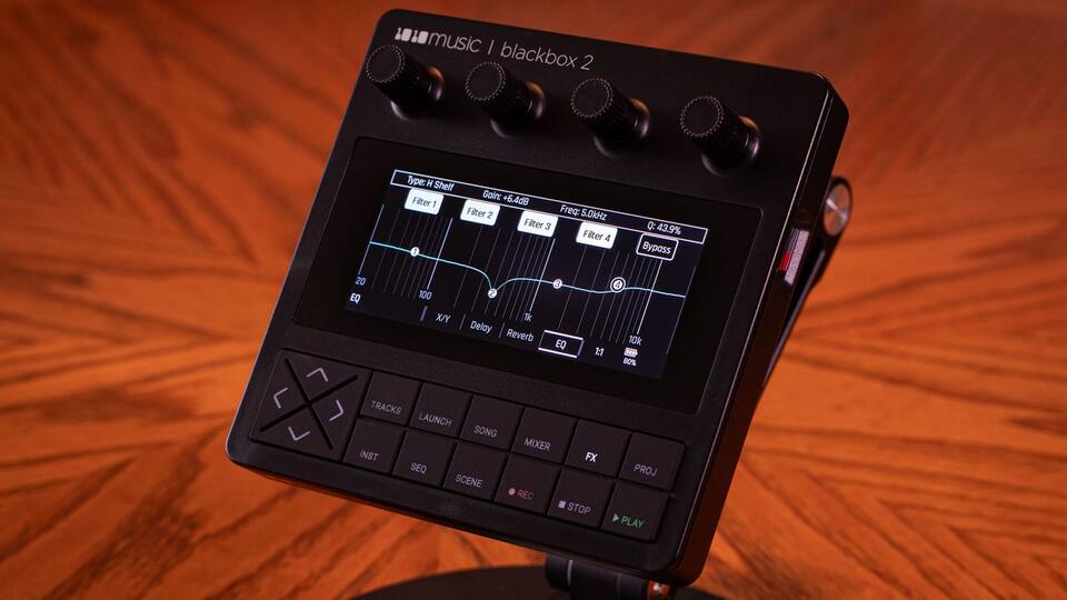 1010music Blackbox 2 adds a better screen, onboard battery and USB audio streaming