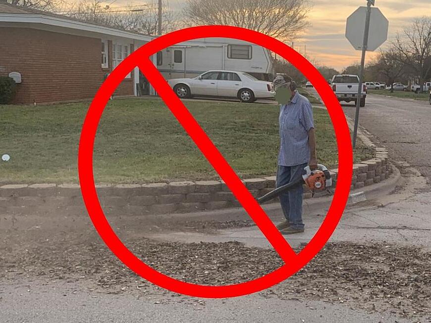 Blowing Grass Clippings onto Texas Streets Will Get You in Trouble