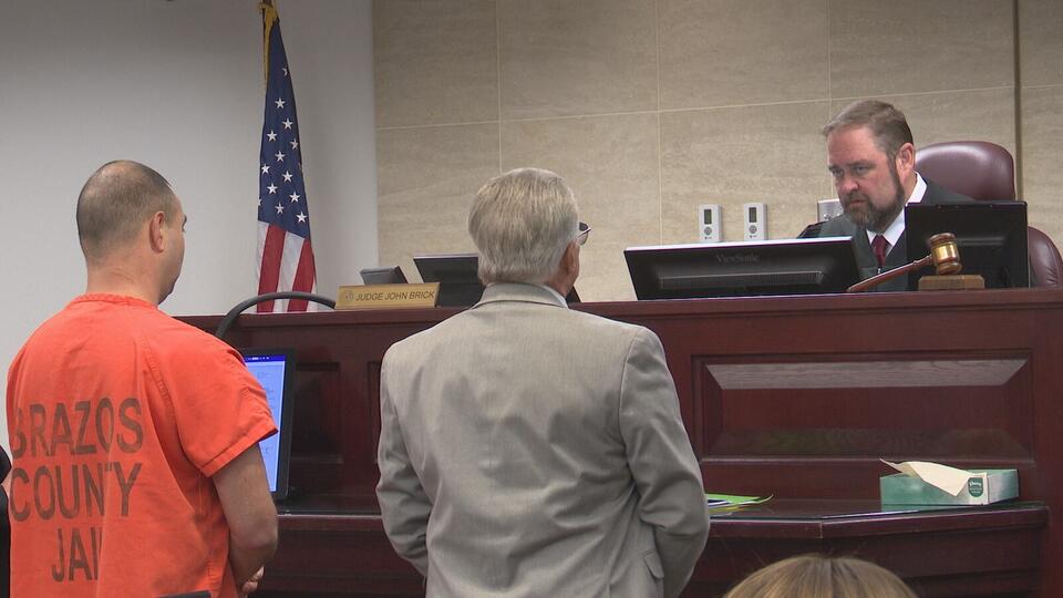 Man accused of killing beloved boxer, Hannah Rapp, enters not guilty ...