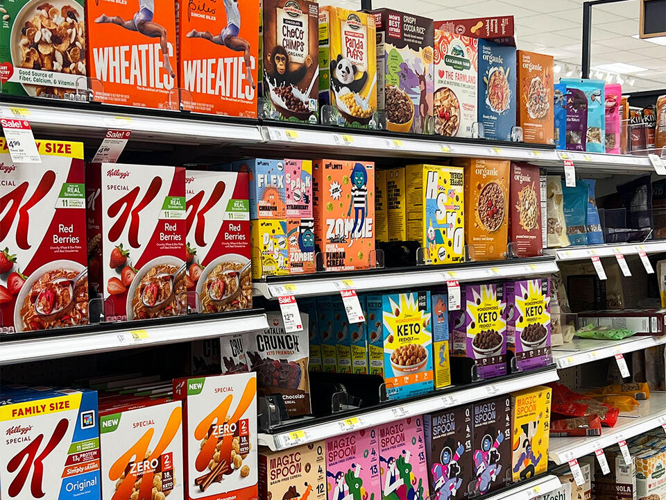 4 EmptyCalorie Snacks That Could Cause Gut Inflammation And Stomach