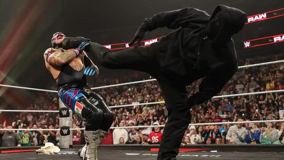 Report – Identity Of Masked Man During WWE RAW Revealed - NewsBreak