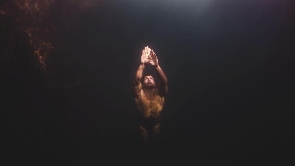 Freediving Seems to Reorganize The Human Brain on a Large Scale - NewsBreak