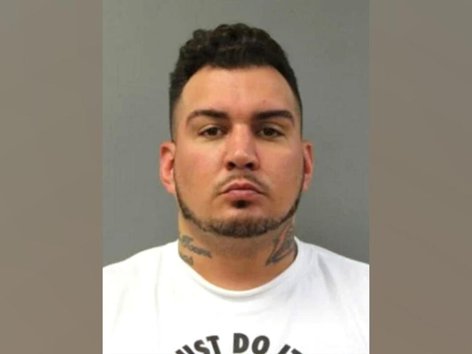 Man with 'most wanted' tattooed on stomach added to 'Top 10 Most Wanted ...