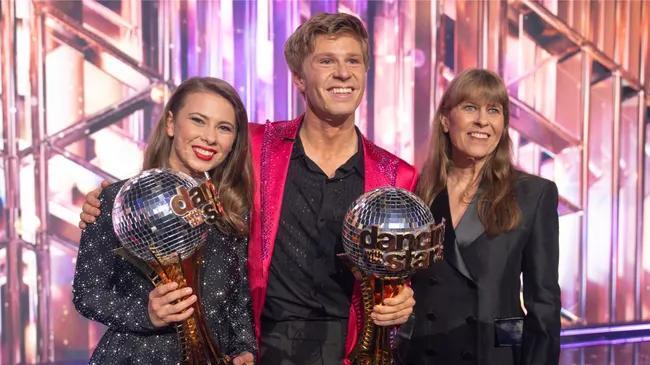 Robert Irwin Reacts To Winning 'DWTS' 10 Years After Sister Bindi ...