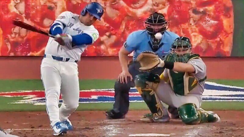 MLB Umpire Left Bloodied After Taking Fastball To The Face During Jays ...
