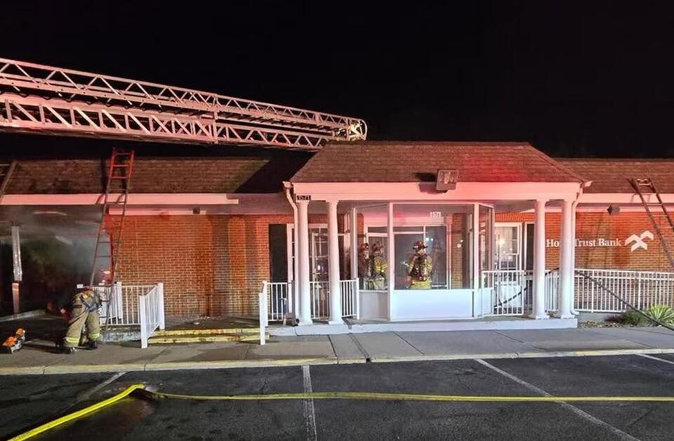 Fire contained at Botetourt County bank - NewsBreak