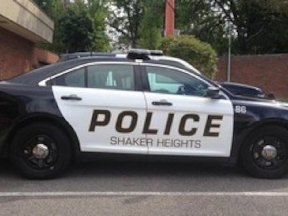 Man who yelled at gas station employees arrested on warrant for