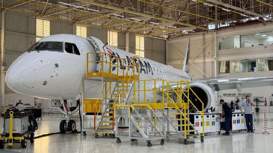 LATAM says capacity growth tracking to lower end of guidance as fuel ...