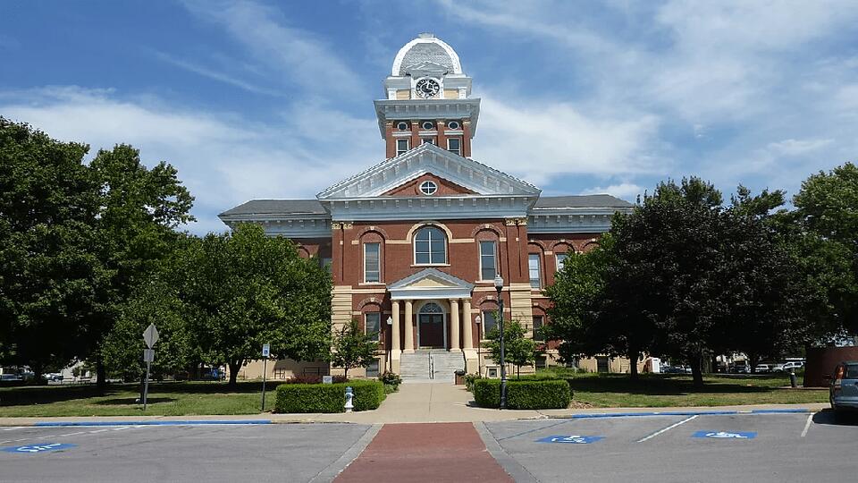 SALINE COUNTY BBQ SCHEDULED FOR BEGINNING OF JUNE - NewsBreak