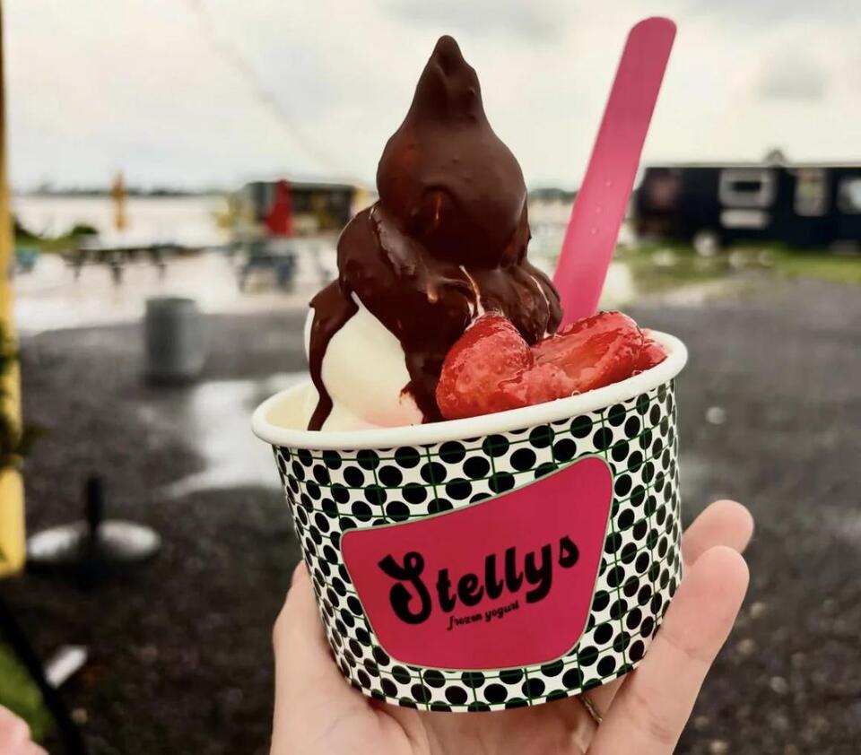 After serving frozen yogurt from a vintage camper, this pop-up is ...