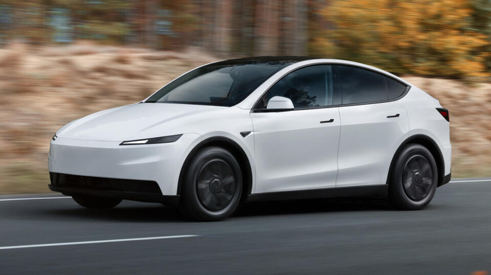 Tesla Adds Decontented Model Y AWD Trim, Drops 'Standard' Name From ...