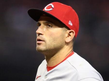 Joey Votto explains his unexpected jersey number choice with Blue Jays