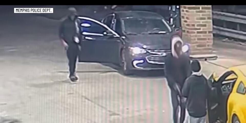 MPD searching for assailants involved in armed gas station robbery ...
