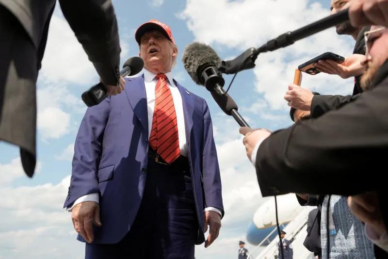 'Do you know you're in danger?' Trump gives ominous warning to press ...