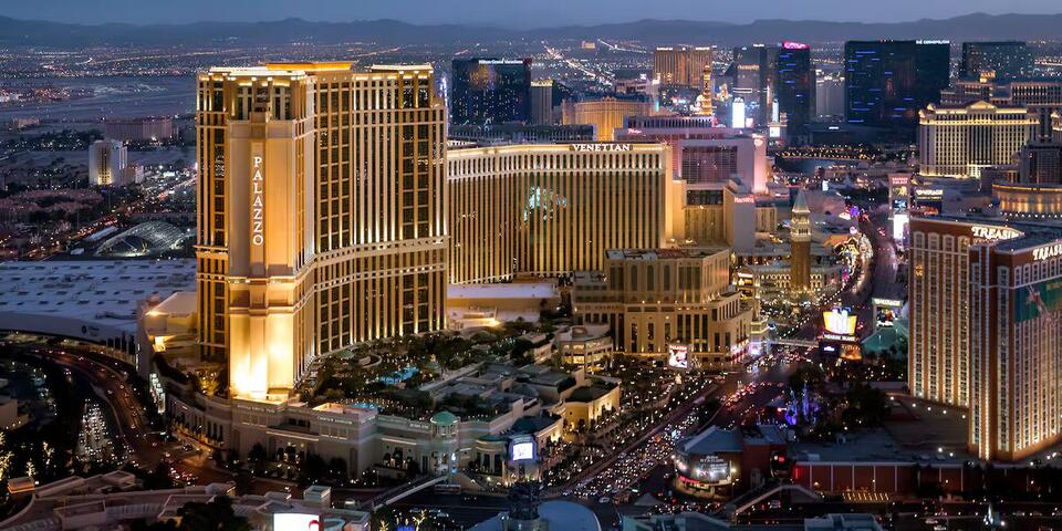 Comedian Zarna Garg returning to The Venetian Las Vegas in 2027 - NewsBreak